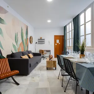 https://serenissima-apartment-by-cadiz4rentals.es-andalucia.com
